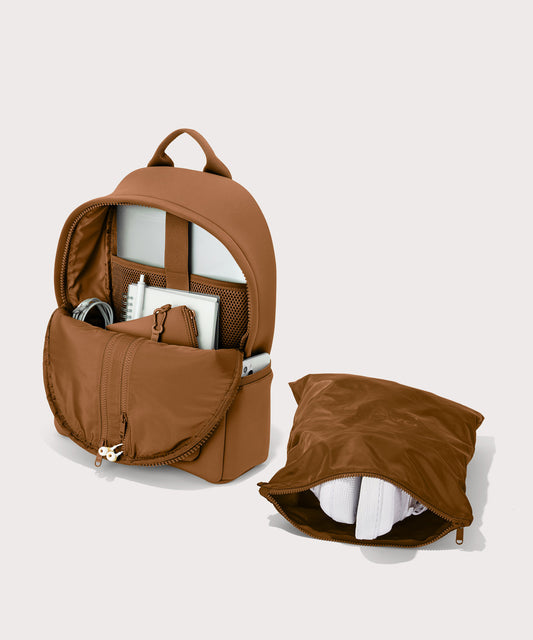 Medium Dakota in a saturated, warm medium-brown with burnt orange undertones. unzipped, top down view.