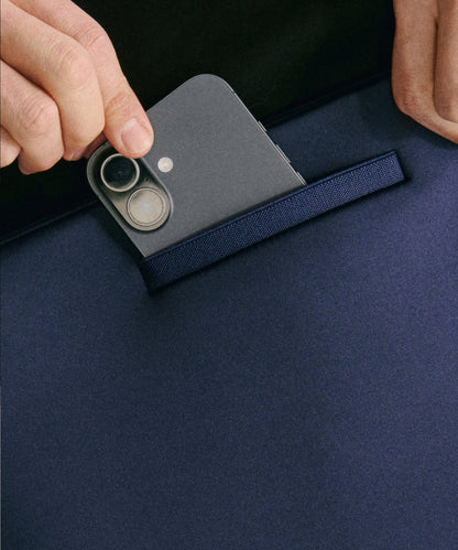 Reid Computer Sling in Onyx, 14-inch