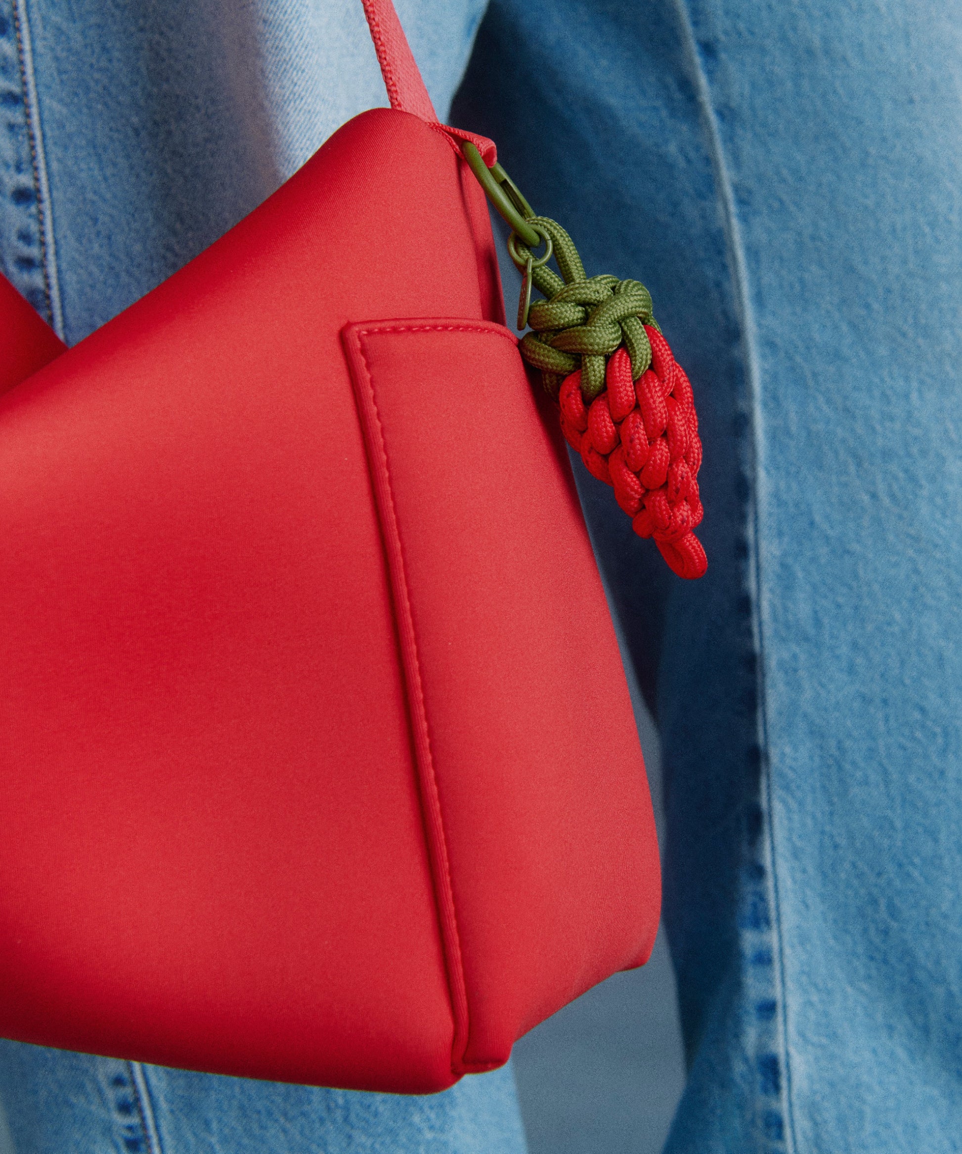 Rue Shoulder Bag in Cherry