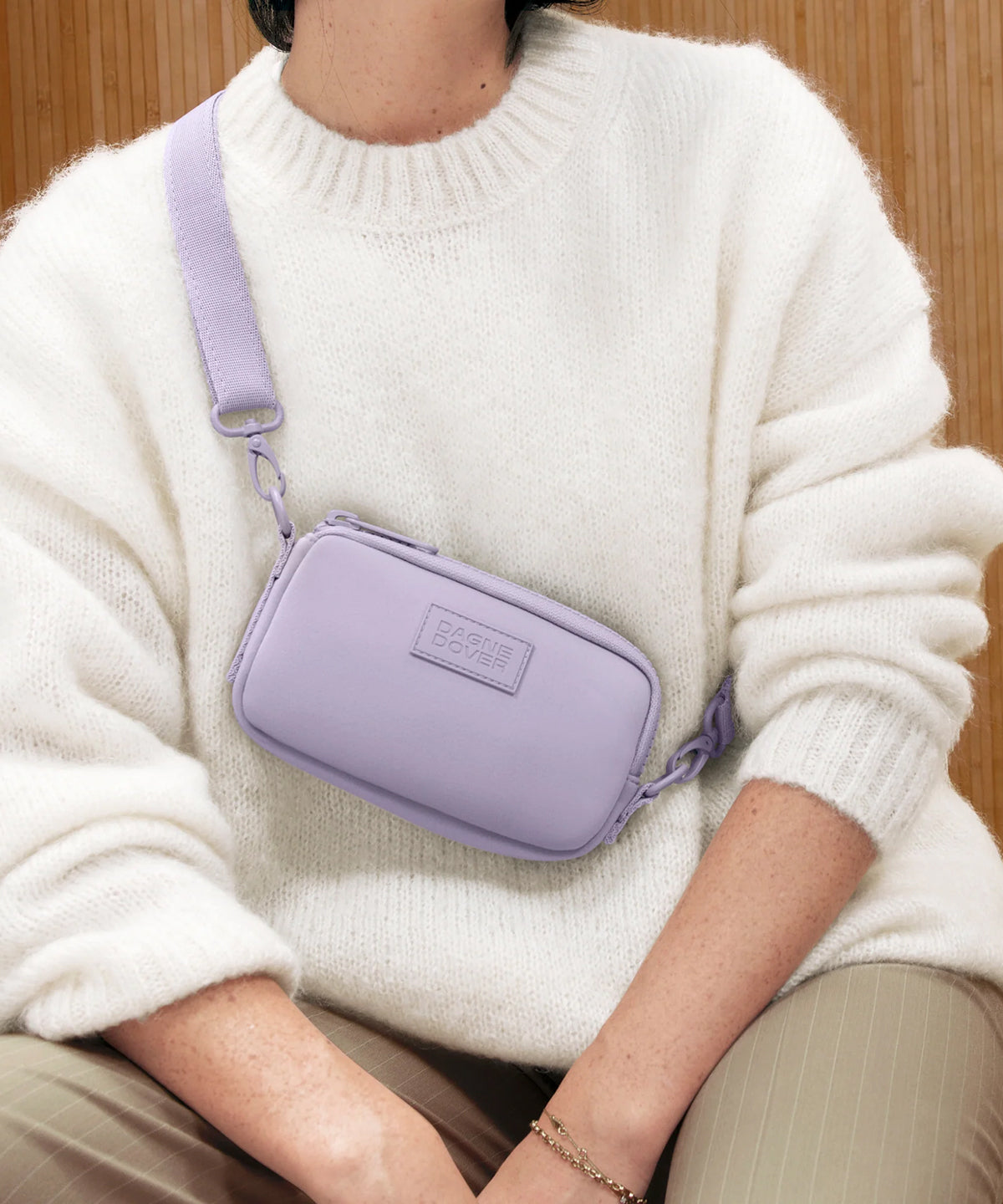 Mara Phone Sling in Onyx